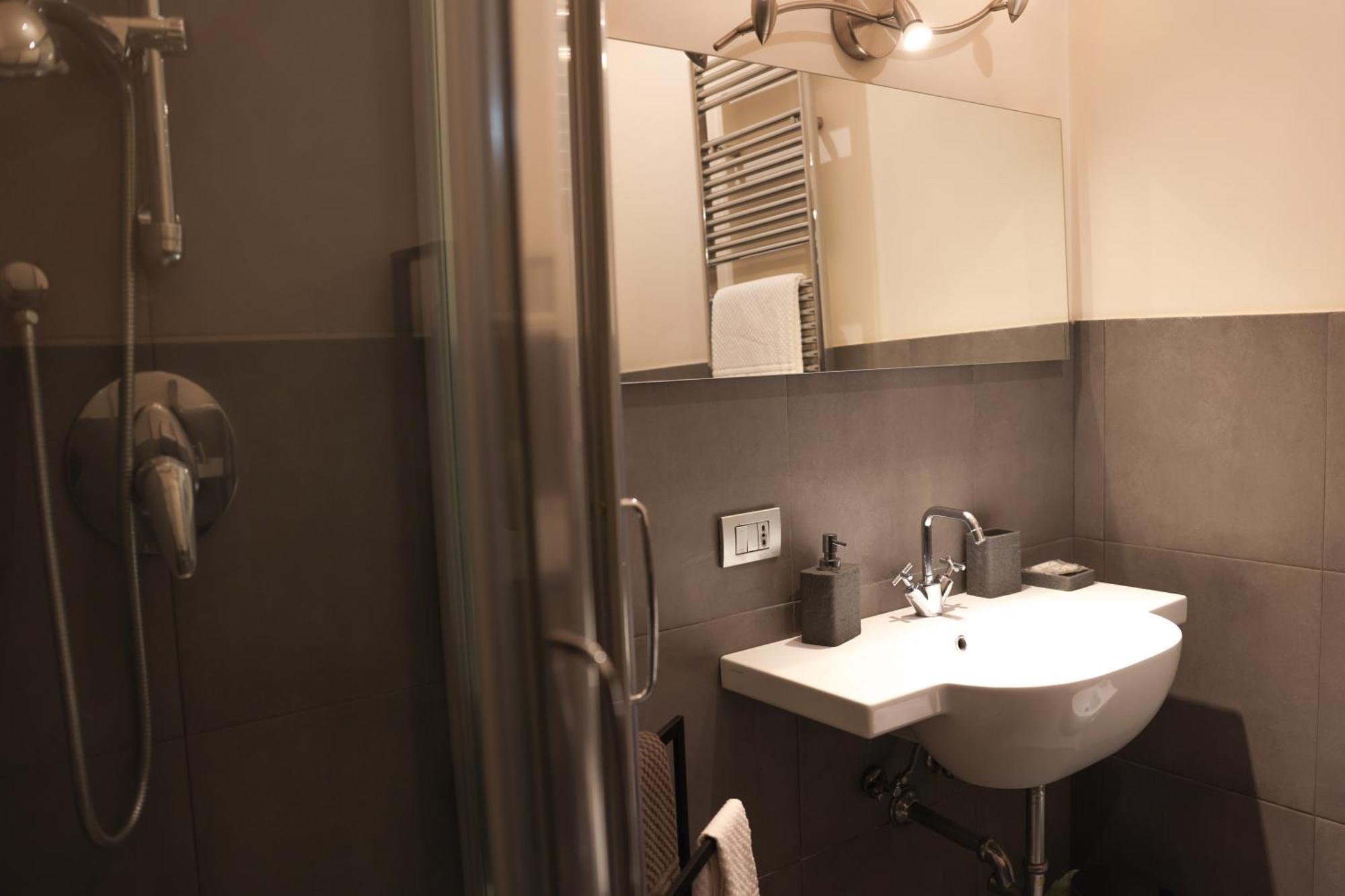 Domus Superior Domizio - Pantheon Apartment Roma Ngoại thất bức ảnh