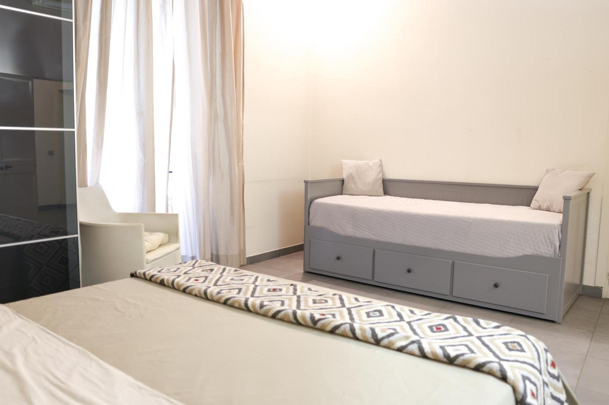 Domus Superior Domizio - Pantheon Apartment Roma Ngoại thất bức ảnh