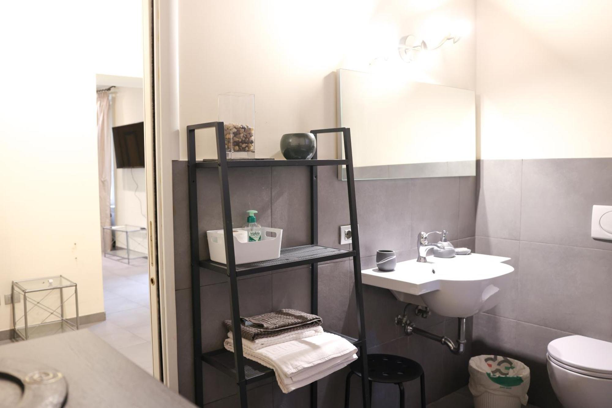 Domus Superior Domizio - Pantheon Apartment Roma Ngoại thất bức ảnh
